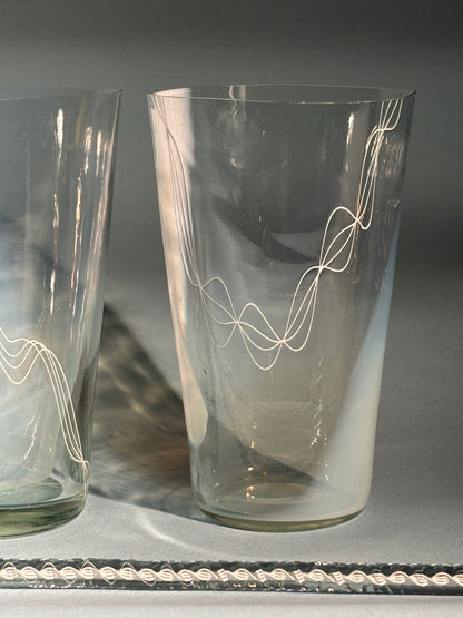 Twisty glass